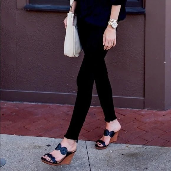 Jack Rogers Black Luccia Leather Wedge Sandal Sz 7.5 - Picture 2 of 12